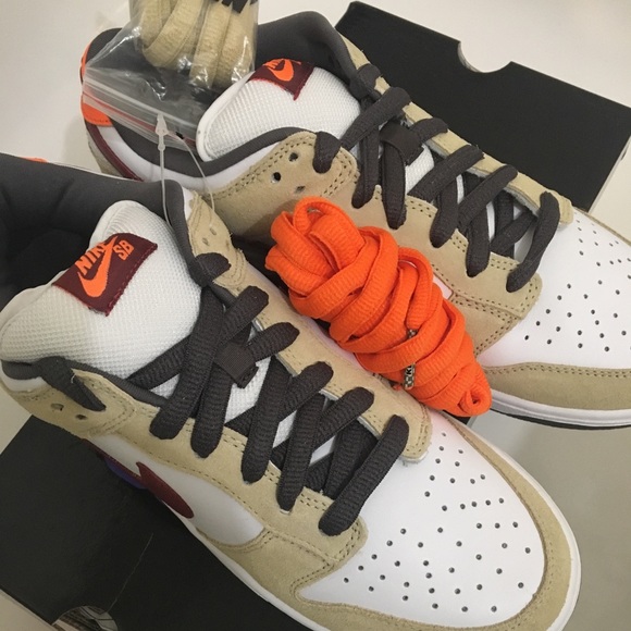 ❌SOLD❌ Nike SB Dunk Low Crimson Sz 9 RARE 🔥 - Picture 5 of 6